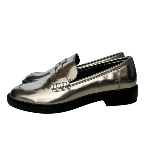 A New Day Silver Jordan Loafers Metallic Finish & Black Sole Womens Size 10 NWT - Picture 1 of 12